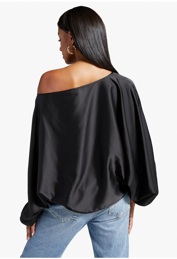 OFF SHOULDER DOLMAN BLOUSE Black