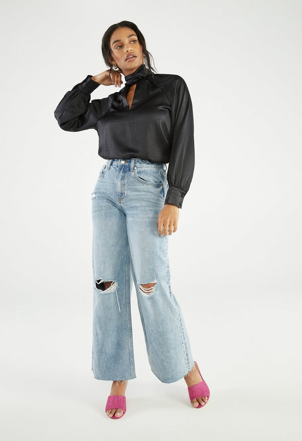 KNOTTED COLLAR SATIN BLOUSE Caviar