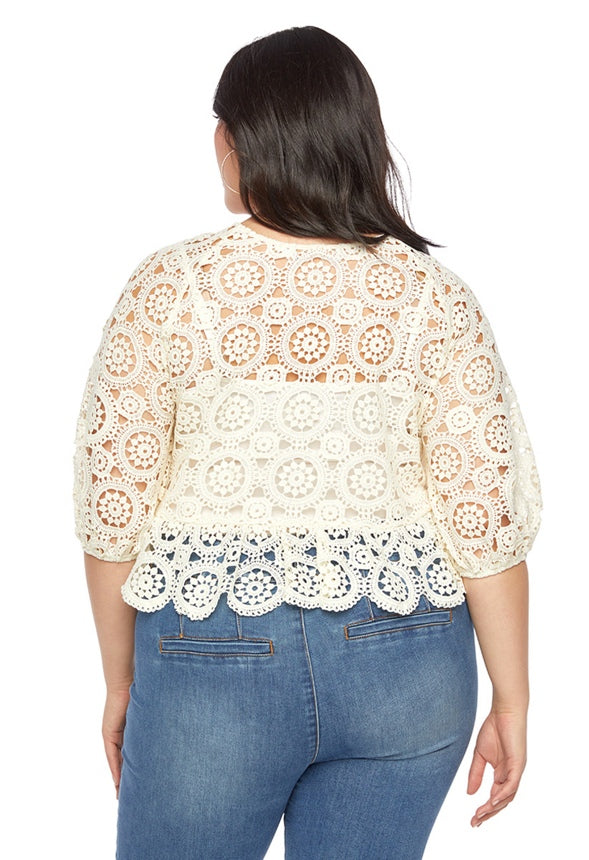 PLUS SIZE CROCHET TOP Marshmallow