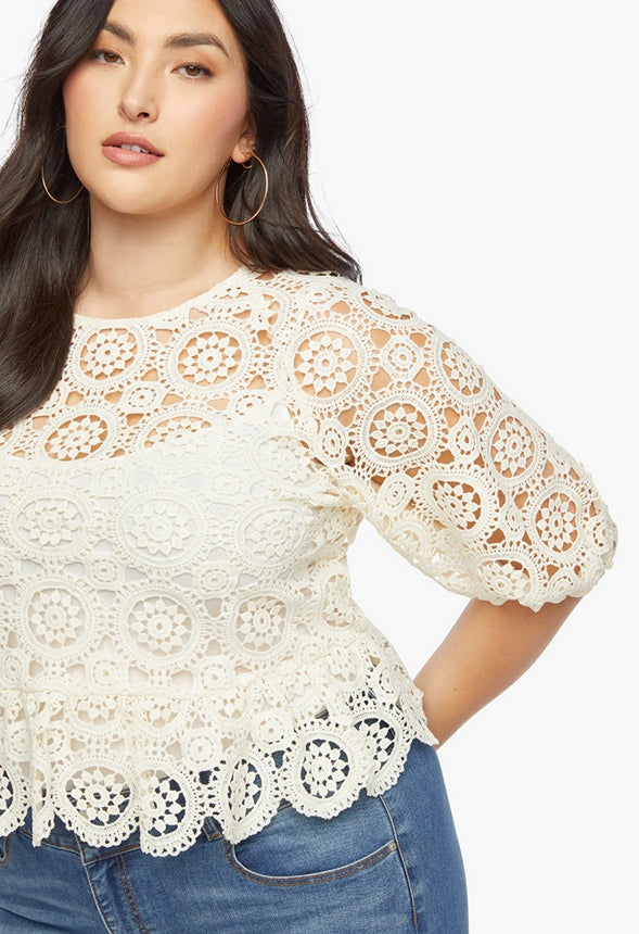 PLUS SIZE CROCHET TOP Marshmallow